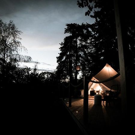 Готель Sund Nergarden Vagnharad Екстер'єр фото